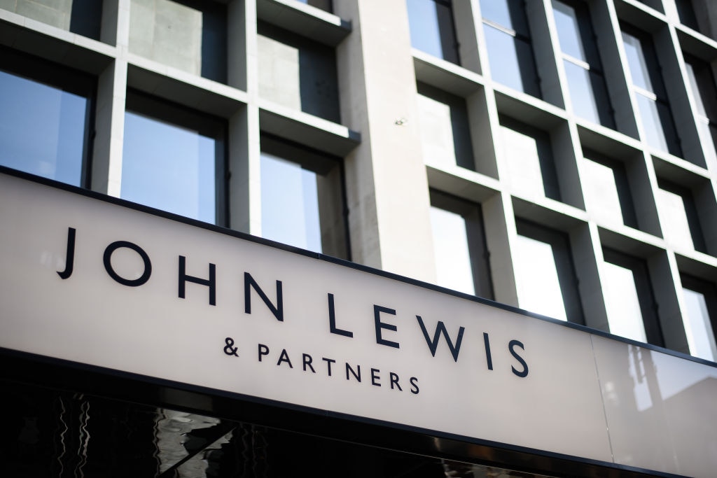 John Lewis has today hired a senior Experian director to take over as its director of financial services as the department store pushes into the digital retail space.