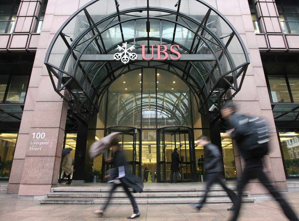 UBS Reports Writedowns of 18.5 Billion GBP