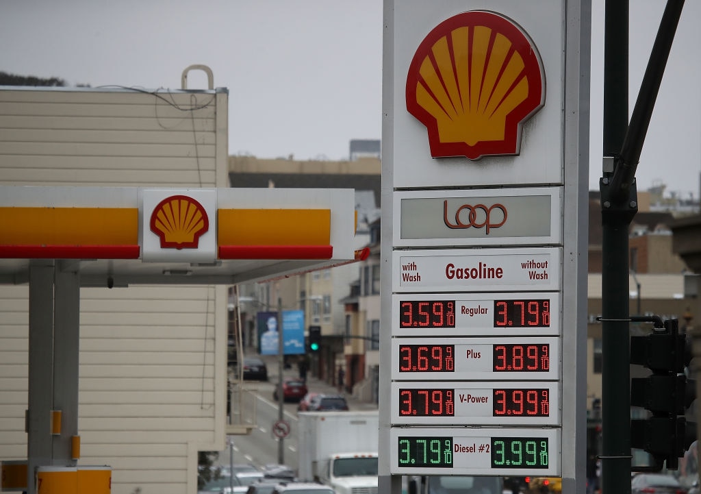 Shell Oil Reports 30 Percent Quarterly Profit Increase