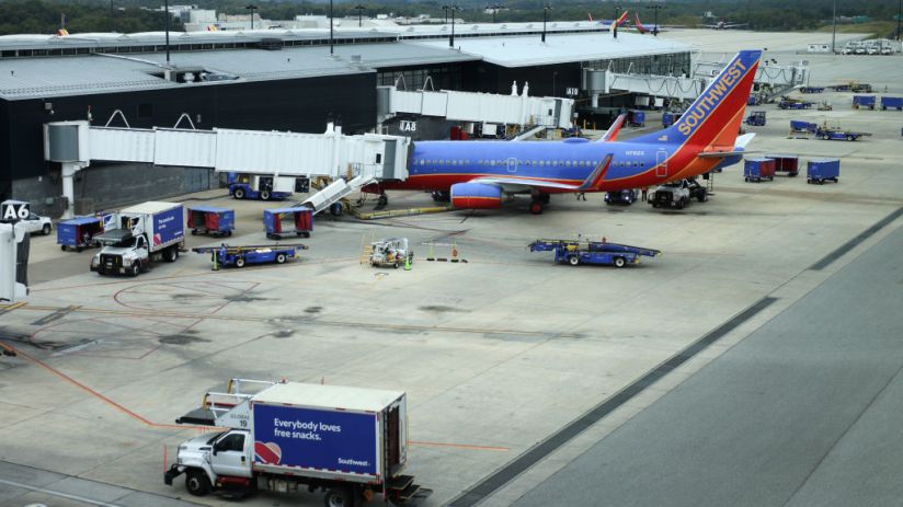 Southwest Airlines Experiences Major Flight Cancellations Across U.S.