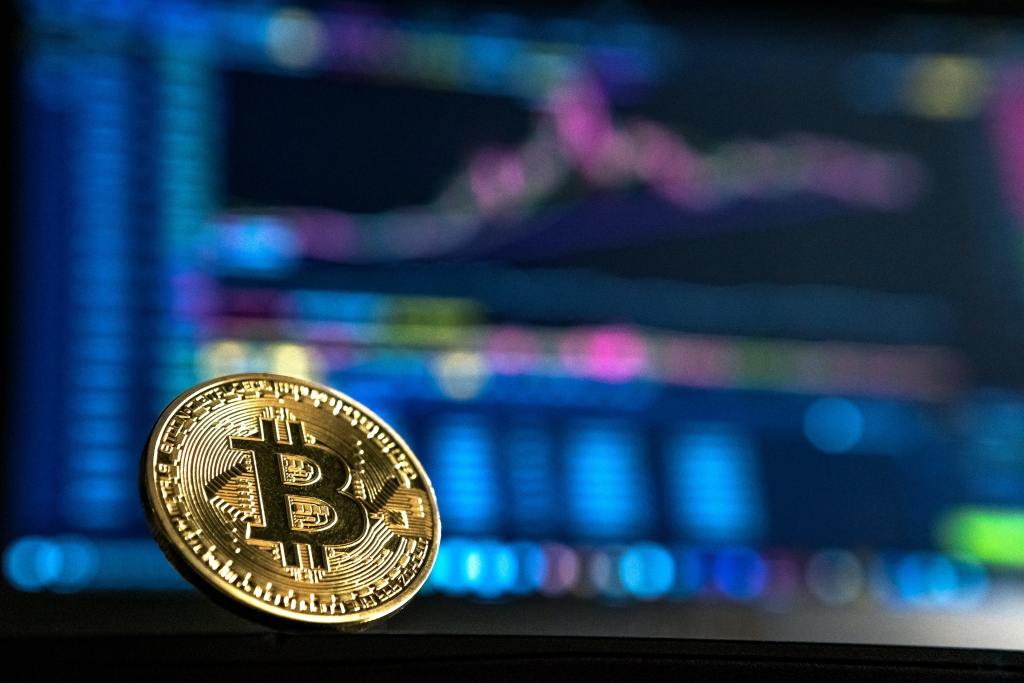 Bitcoin was struggling to cling to the key psychological level of $60,000 level this evening, following signs that traders were reining in some of the excessive speculation which had sent the cryptocurrency soaring.