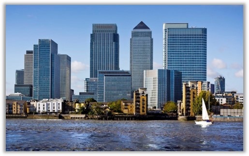Canary Wharf Group's two shareholders yesterday announced they would be injecting £400m into the district