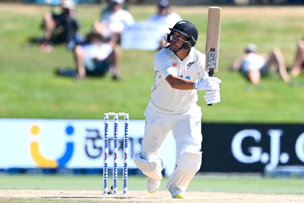 Ross Taylor will retire from cricket this month, alongside two stalwarts of South African and Pakistani cricket. 