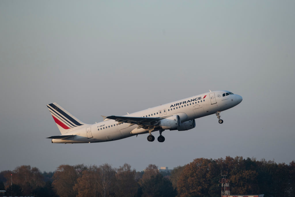 French government sets green conditions for Air France bailout