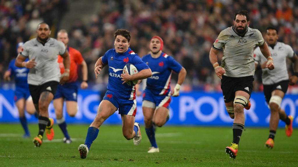 France played so well for 80 minutes against the All Blacks that they must be Six Nations favourites. 