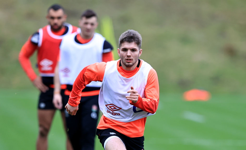 Harry Randall will start at No9 for England, providing some pace for their Six Nations match against Wales.