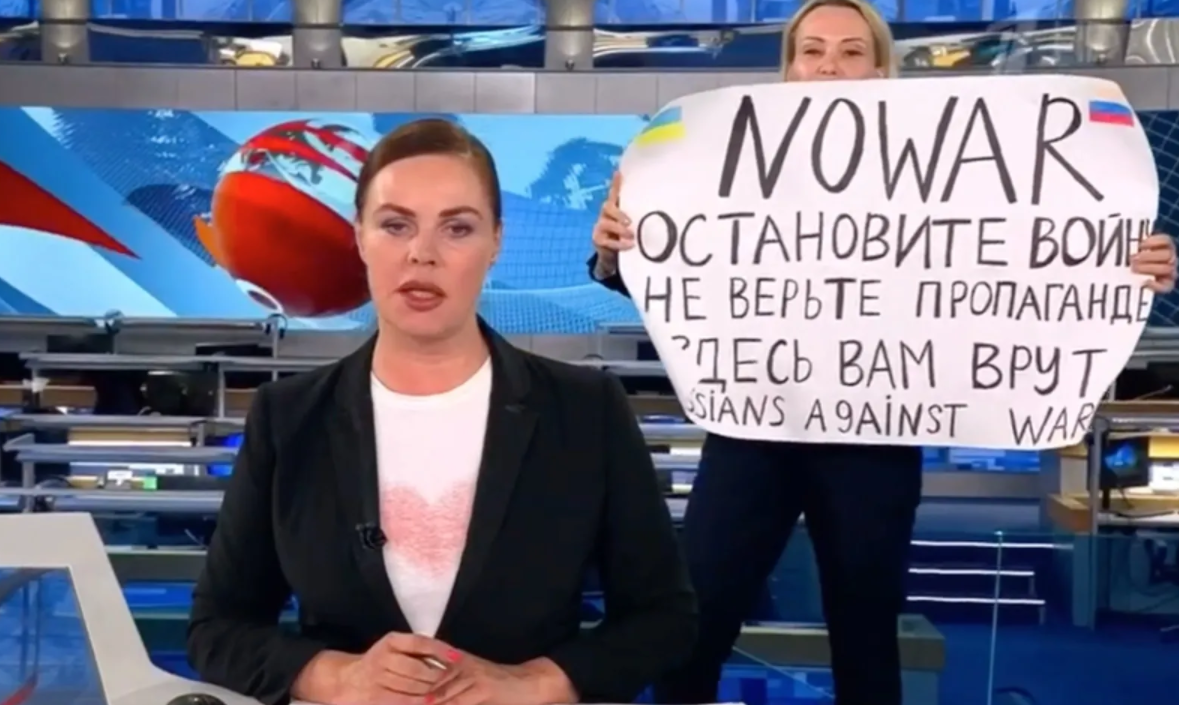 Russia's main news broadcast last night