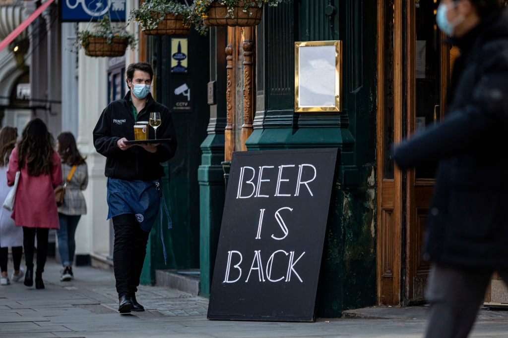  In the past two years over 800 pubs have closed. (Photo by Rob Pinney/Getty Images)