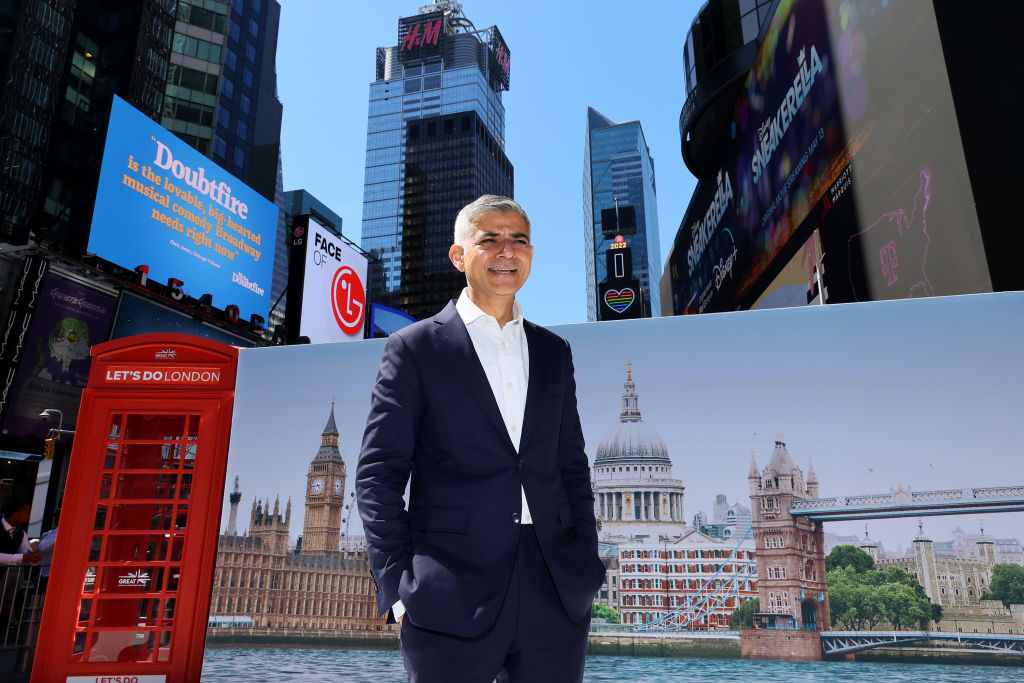 London's Times Square Takeover To Launch New Tourism Campaign