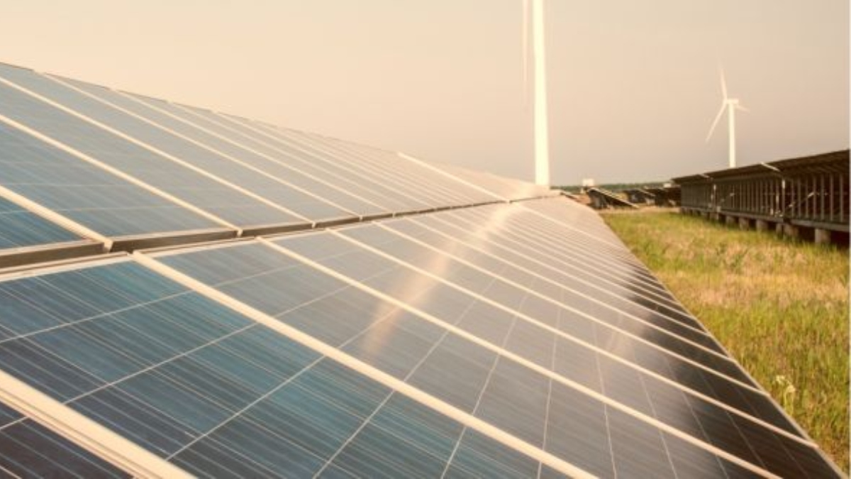 On the back of its results, Renew upped its dividend by 5.5 per cent to 6.33p, reflecting "strong trading performance, cash generation and forward order book visibility". 