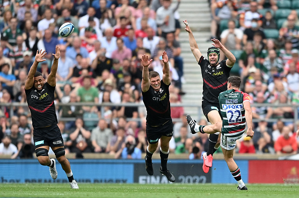 Freddie Burns slotted a last minute drop goal to win Leicester Tigers the Premiership against Saracens. 