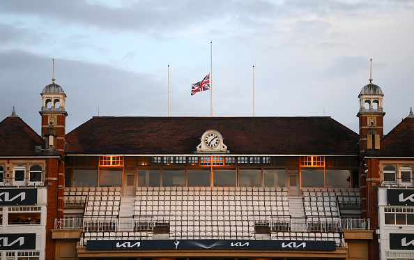 Friday's play has been suspended in the Test match between England and South Africa at the Oval, where the Union Jack flew at half mast following news of the Queen's death