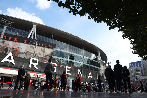 LONDON, ENGLAND - SEPTEMBER 24: General view as fans make their way to the stadium prior to the FA Women's Super League match between Arsenal and Tottenham Hotspur at Emirates Stadium on September 24, 2022 in London, England. (Photo by Clive Rose/Getty Images)