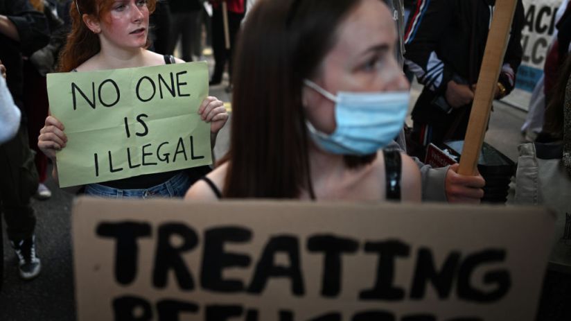 First Flight Re-locating Asylum Seekers To Rwanda Leaves UK