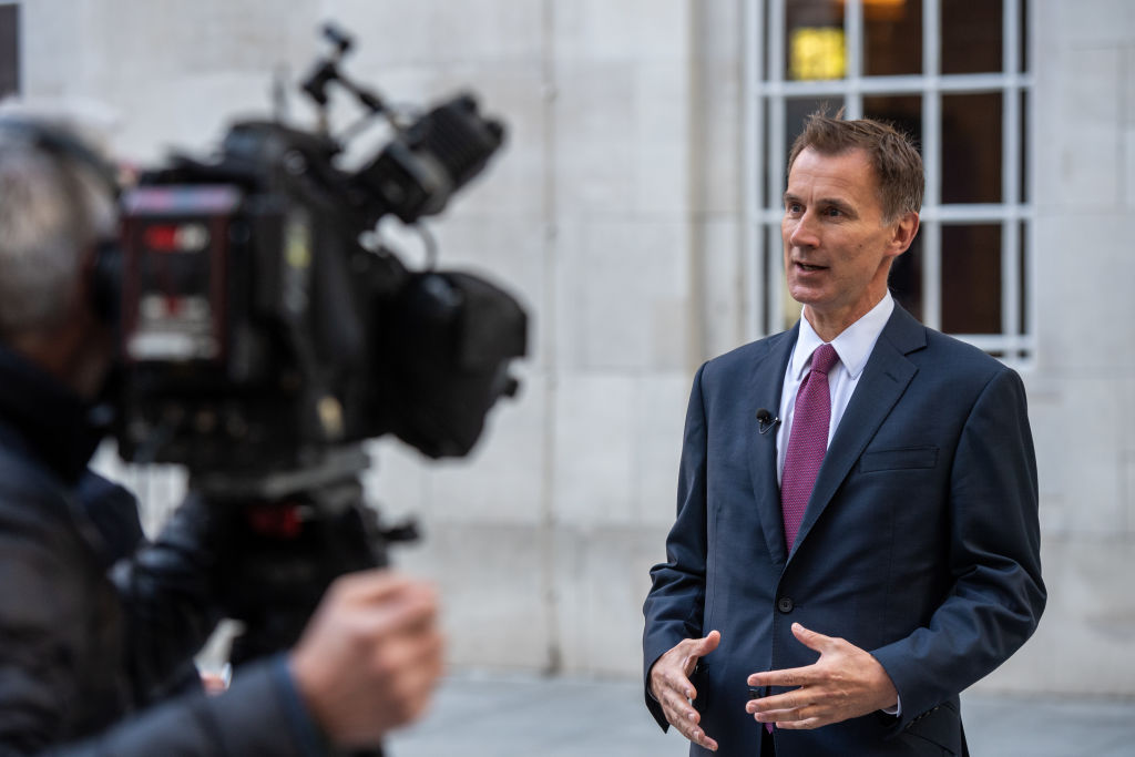 Chancellor Jeremy Hunt should “urgently” announce the UK’s response to the US green subsidy package to support business confidence, investors have warned. (Photo by Chris J Ratcliffe/Getty Images)