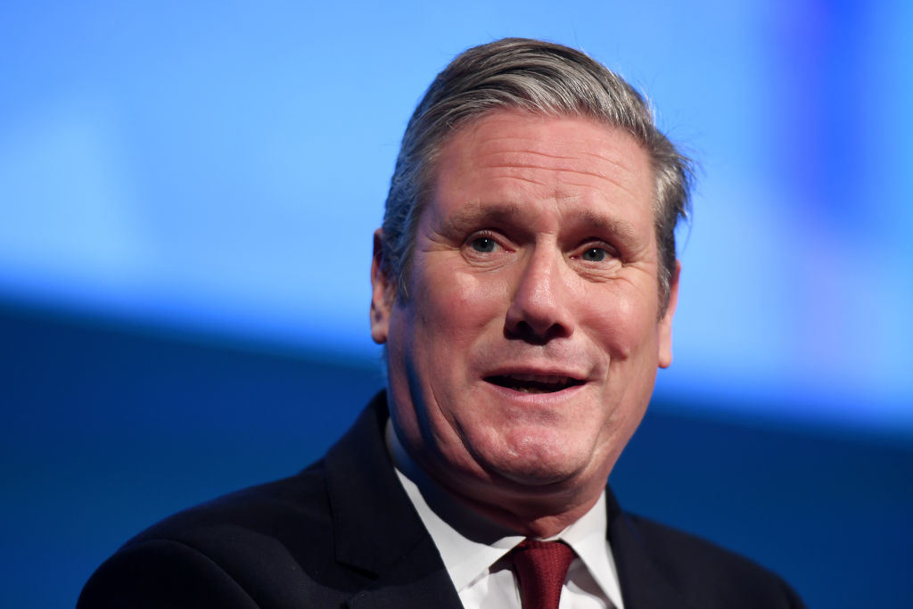 Starmer says platforms should pay for news content