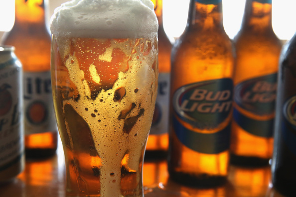 Brewing giant AB InBev posted higher than anticipated earnings after punters stocked up on pints this summer. (Photo Illustration by Scott Olson/Getty Images)