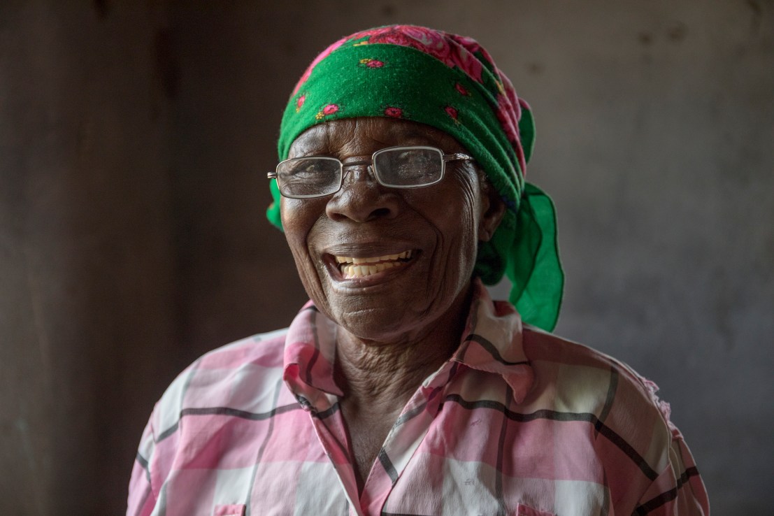 Following cataract surgery and a glasses prescription, Kiyasi's life has been transformed.