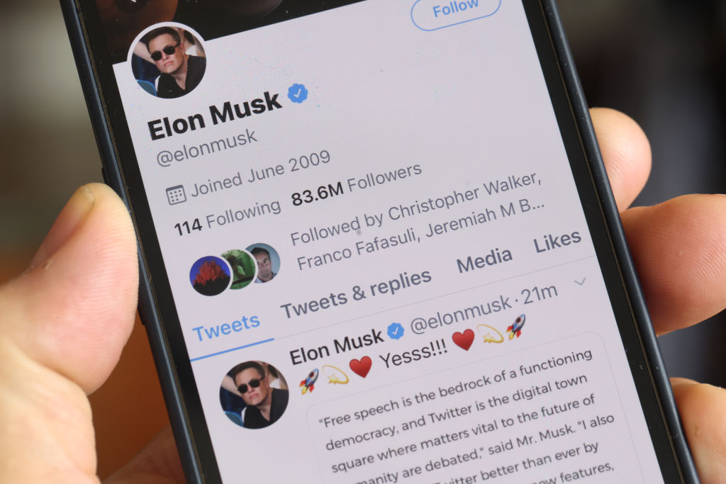 Elon Musk To Buy Twitter