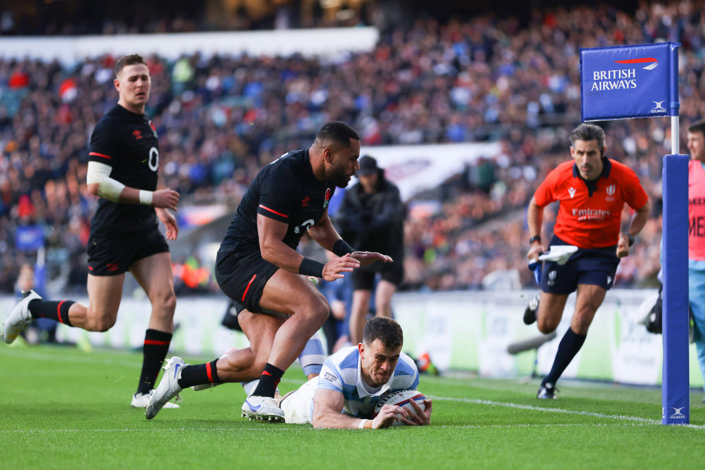 Argentina wing Emiliano Boffelli scored a fine try and kicked another 20 points in their win over England