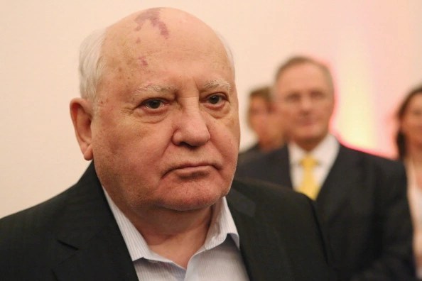 Mikhial Gorbachov