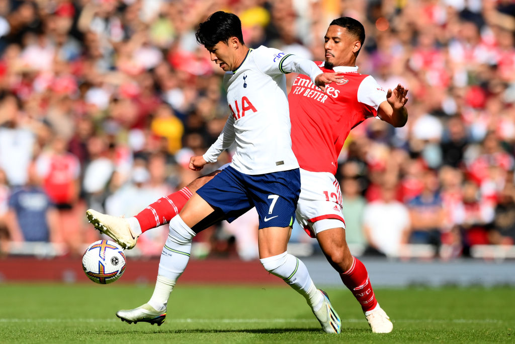 Arsenal visit Tottenham and Manchester United host Manchester City on a pivotal weekend for the Premier League title race