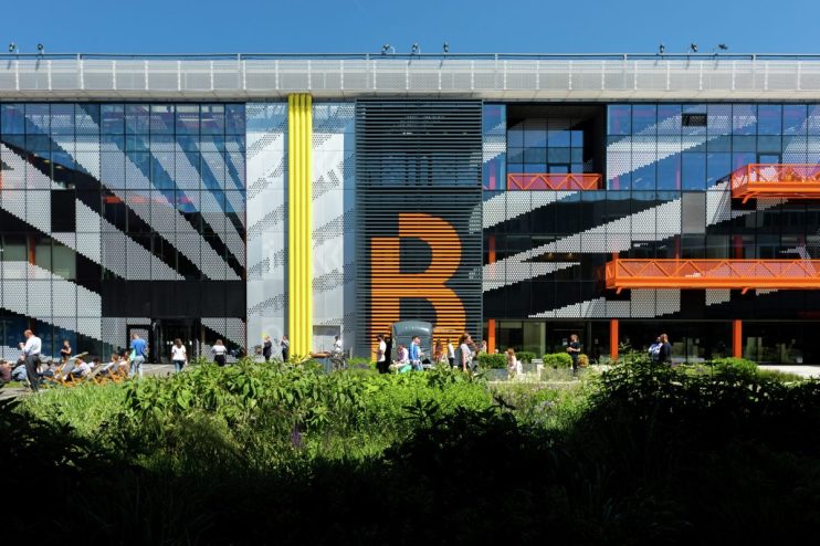 If Paris is to turn its Olympic legacy into a lasting boon for the city, it should take a page out of London’s playbook.