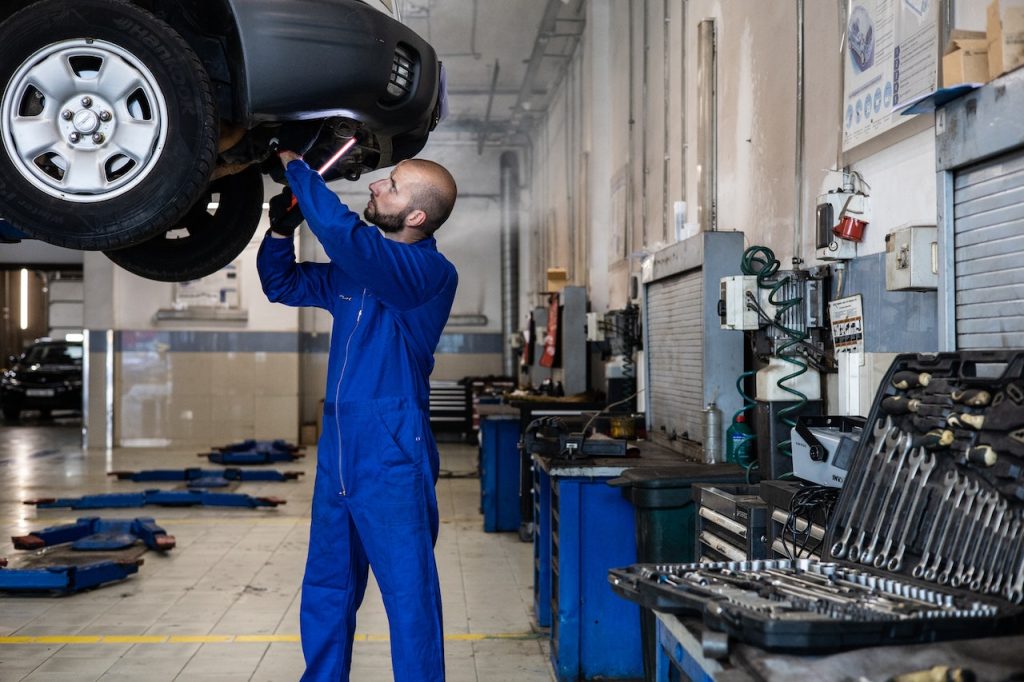 MOT testing could be delayed by a year under current government plans to cut costs for drivers.