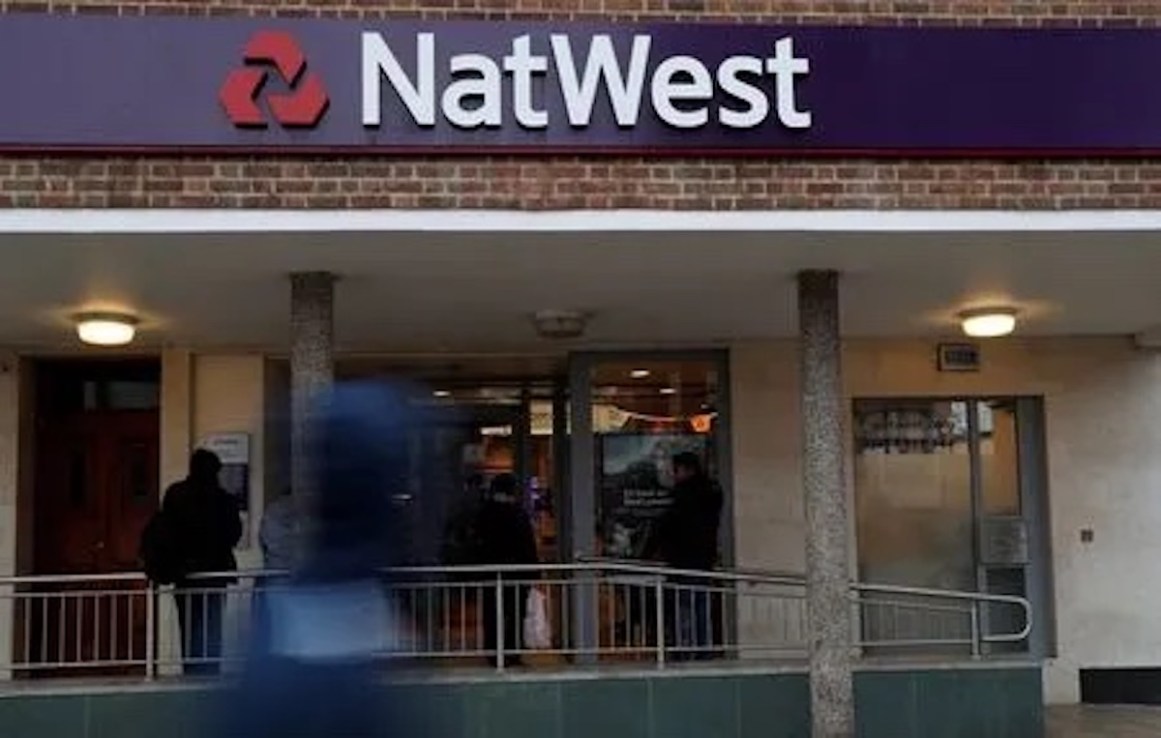 Natwest has annocuned a jump in annual profit.