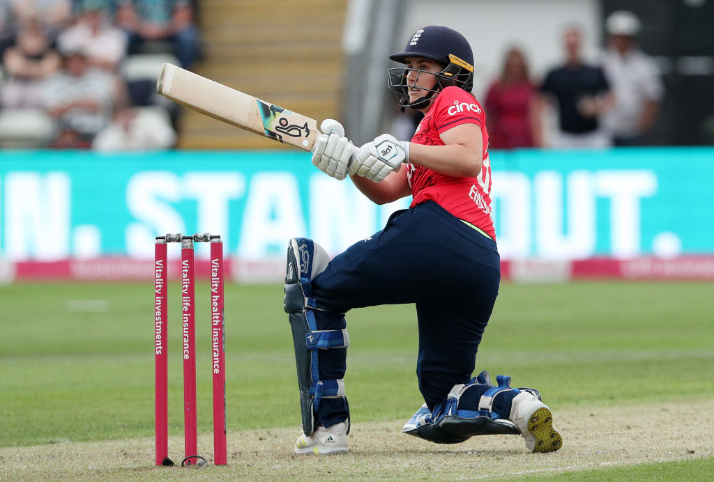 Sciver-Brunt lands biggest payday in English women's cricket