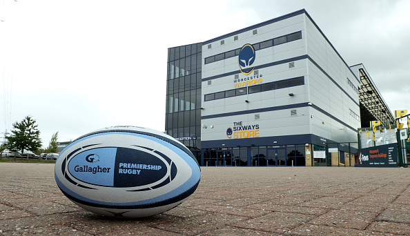 The Mayor of Worcester wants the Atlas consortium to be stripped of the Sixways stadium site, plunging the futures of Worcester Warriors and Wasps into fresh uncertainty.