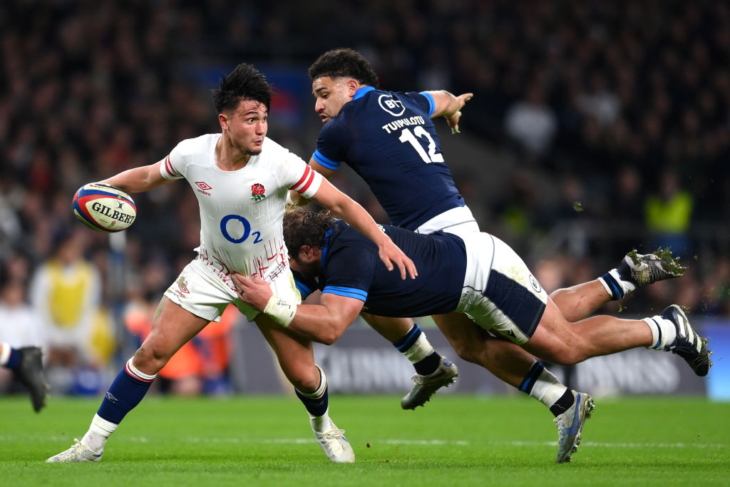 Harlequins fly-half Marcus Smith has been dropped to the bench ahead of England's Six Nations fixture against Italy on Sunday.