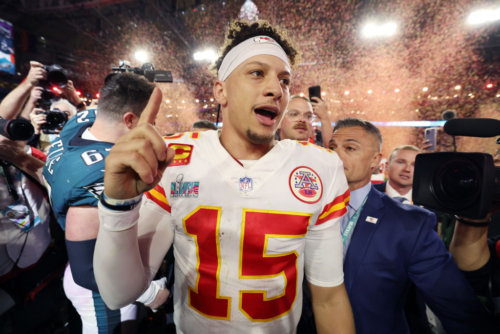 GLENDALE, ARIZONA - FEBRUARY 12: Patrick Mahomes #15 of the Kansas City Chiefs celebrates after defeating the Philadelphia Eagles 38-35 in Super Bowl LVII at State Farm Stadium on February 12, 2023 in Glendale, Arizona. (Photo by Christian Petersen/Getty Images)
