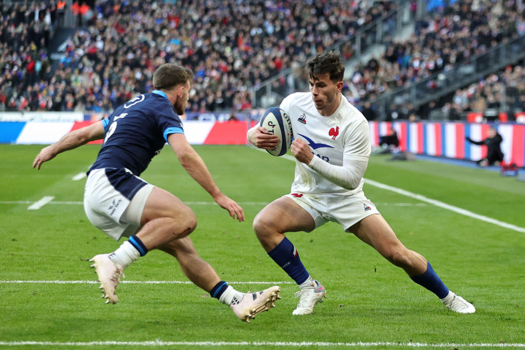 A late Gael Fickou try earned France a bonus point win and denied Scotland a sensational comeback in the third round of the Six Nations in Paris.