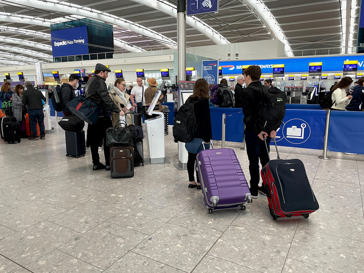 Heathrow Airport braced for October halfterm chaos as baggage workers to strike