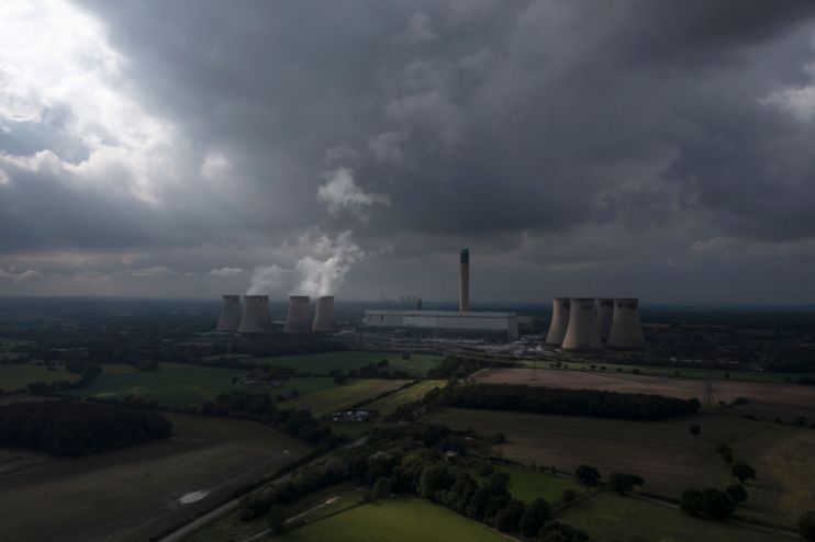The UK's renewable energy sector has slammed the government&rsquo;s new commitment to develop gas-fired power stations to act as a back up to support green energy projects.