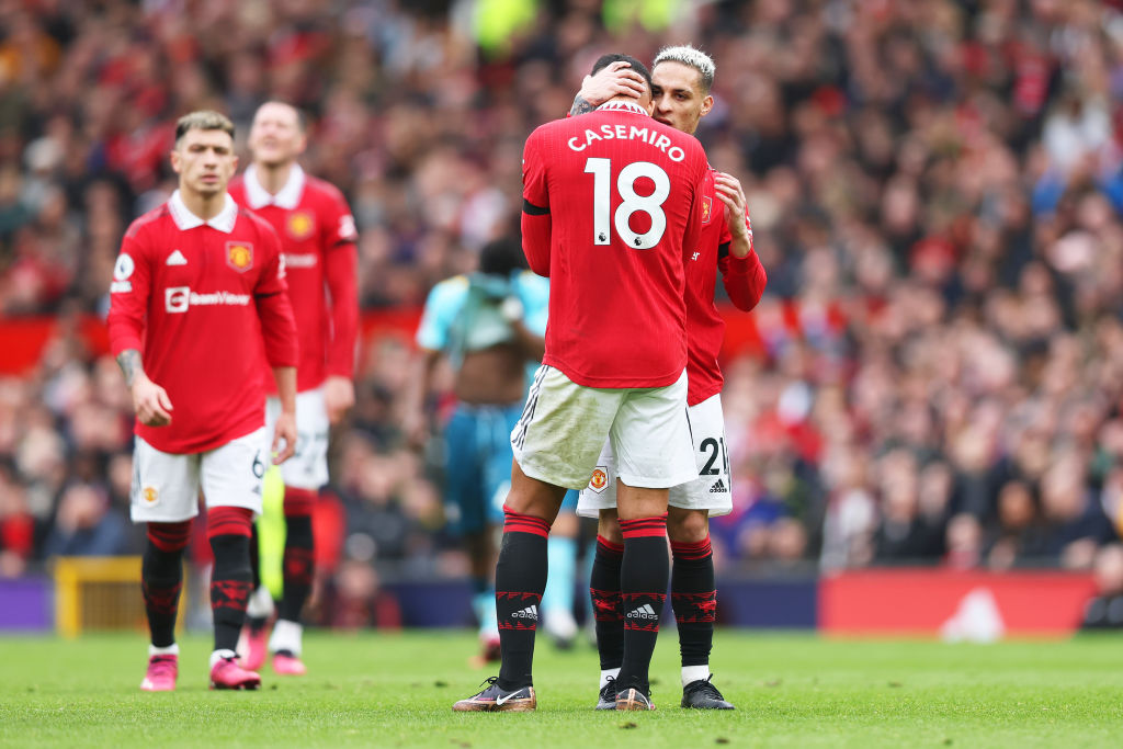 Manchester United fumed at referee Anthony Taylor after Casemiro was sent off for the second time in four Premier League games in a 0-0 draw at home to bottom club Southampton.