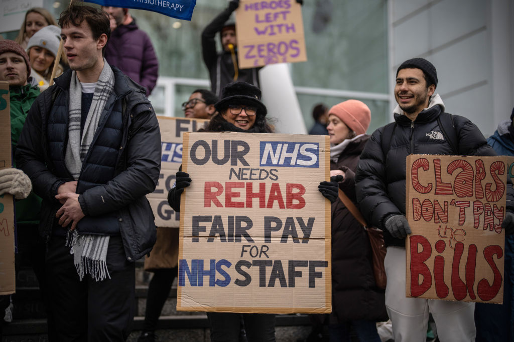 NHS Physiotherapists Hold Their First Strike