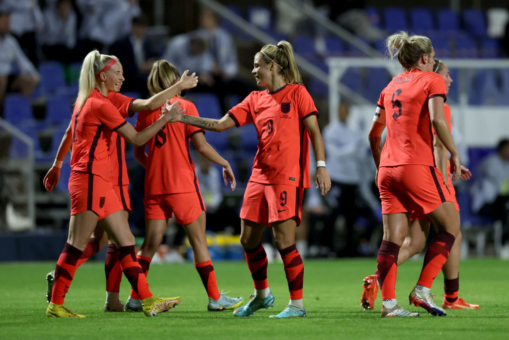 MURCIA, SPAIN - NOVEMBER 15: Rachel Daly of England celebrates teammates after scoring their team's first goal during the International Friendly between England and Norway at Pinatar Arena on November 15, 2022 in Murcia, Spain. (Photo by Clive Brunskill/Getty Images)