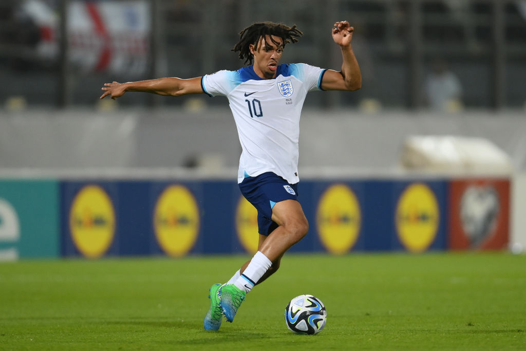 Alexander-Arnold: The answer to England's midfield problem?