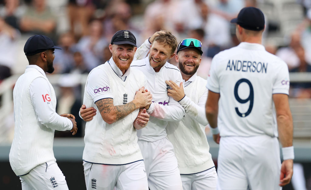 Part-time spinner Joe Root took two late wickets to salvage some pride for England on the opening day of the second Test of the Ashes against Australia.