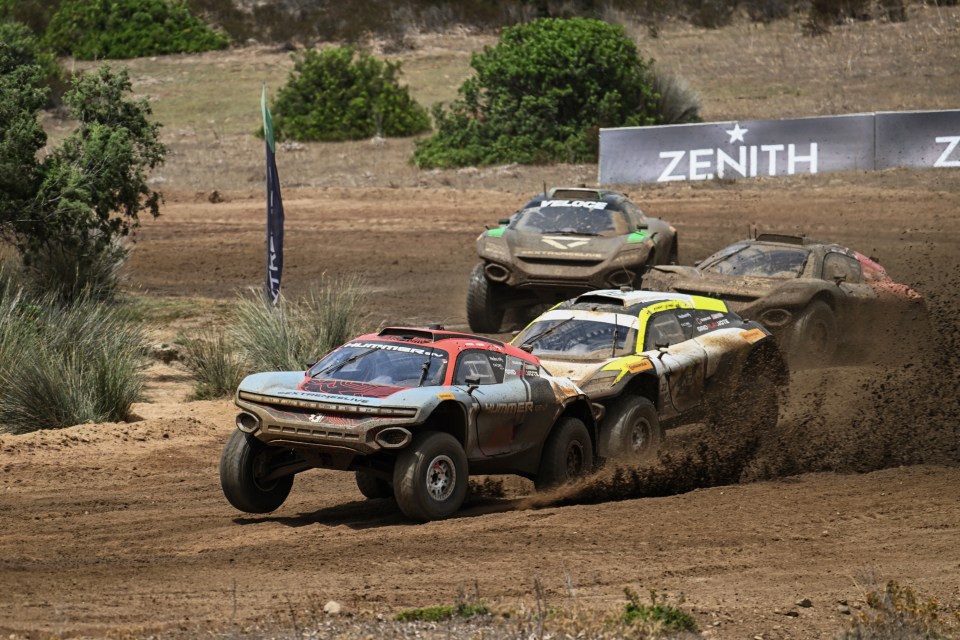 Extreme E and motorsport's governing body the FIA have announced plans for the first-ever off-road hydrogen racing world championship.