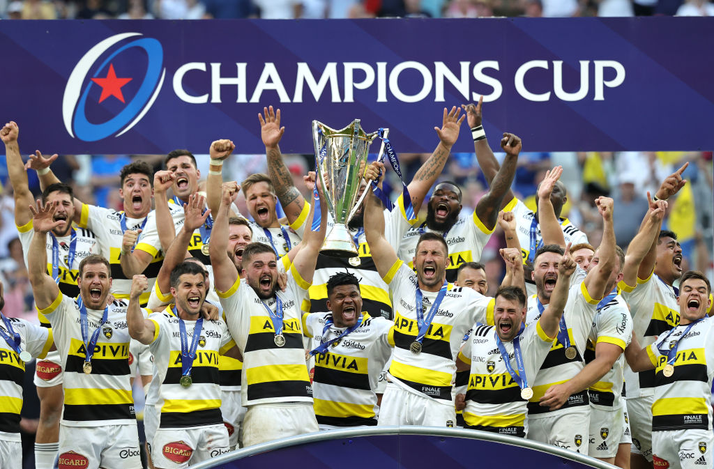 MARSEILLE, FRANCE - MAY 28: Gregory Alldritt of La Rochelle lifts the Heineken Champions Cup as their side celebrates after the final whistle following victory in the Heineken Champions Cup Final match between Leinster Rugby and La Rochelle at Stade Velodrome on May 28, 2022 in Marseille, France. (Photo by David Rogers/Getty Images)