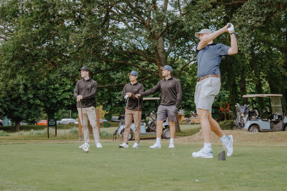If you stroll down Lower Thames Street in the City, you’ll come across the most out of place American Golf outlet. It means little to passers-by but it does reinforce the mantra, or stereotype, of the City of London being a hotspot for avid golfers.