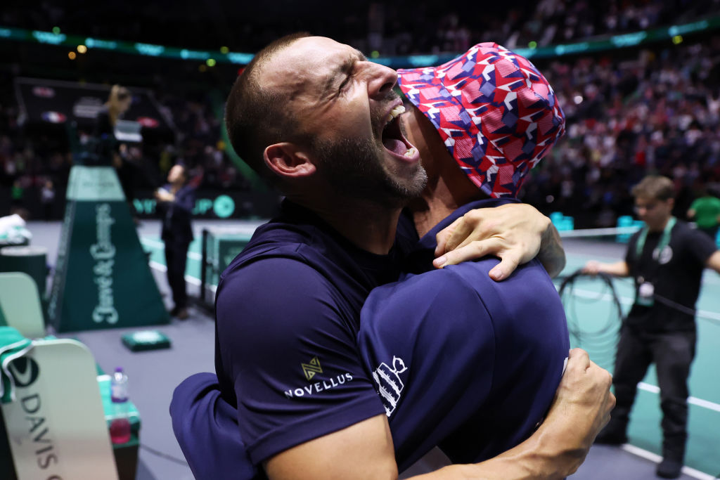 Great Britain progressed through to the finals of the Davis Cup last night after a thrilling tiebreak in the deciding set of the deciding match.