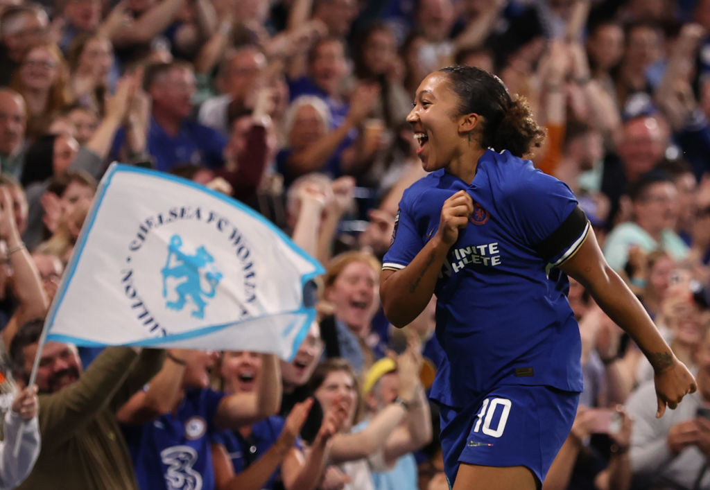 LONDON, ENGLAND - OCTOBER 01: Lauren James of Chelsea celebrates after scoring the team's second goal during the Barclays Women's Super League match between Chelsea FC and Tottenham Hotspur at Stamford Bridge on October 01, 2023 in London, England. (Photo by Ryan Pierse/Getty Images)