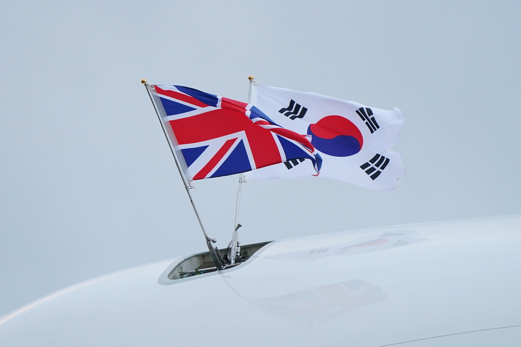 The UK and South Korea are set to sign a new long-term agreement covering defence and technology co-operation as President Yoon Suk Yeol arrives for a three-day state visit.