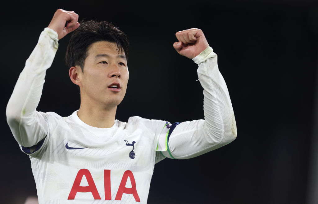 LONDON, ENGLAND - OCTOBER 27: Tottenham Hotspur's Son Heung-Min celebrates at the end of the match during the Premier League match between Crystal Palace and Tottenham Hotspur at Selhurst Park on October 27, 2023 in London, England. (Photo by Rob Newell - CameraSport via Getty Images)