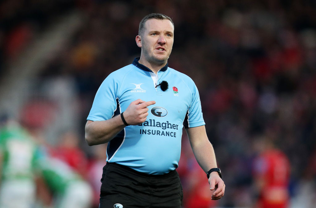 GLOUCESTER, ENGLAND - NOVEMBER 25: Referee Tom Foley discusses a TMO Review during the Gallagher Premiership Rugby match between Gloucester Rugby and Leicester Tigers at Kingsholm Stadium on November 25, 2023 in Gloucester, England. (Photo by Ryan Hiscott/Getty Images)