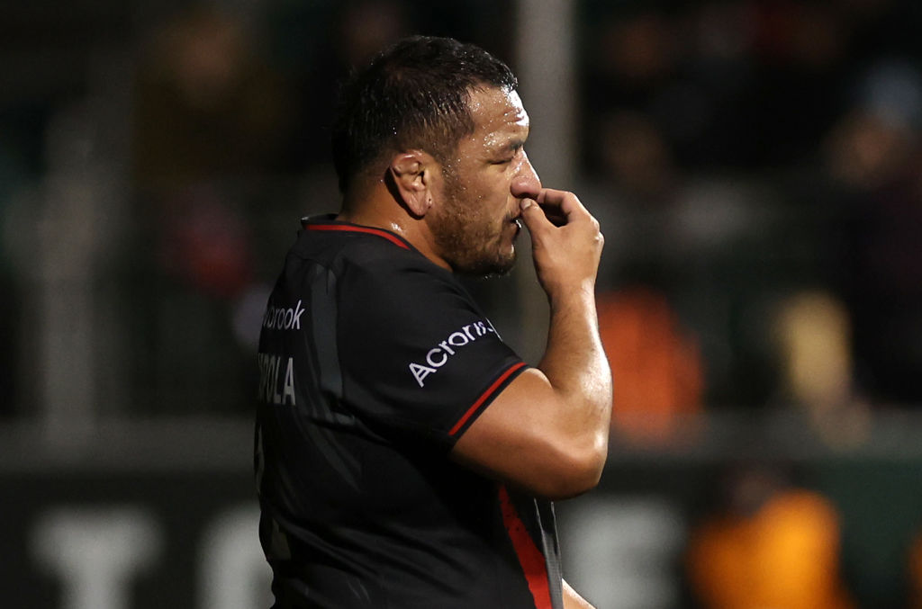 Mako Vunipola's hopes of being included in Steve Borthwick's England squad have suffered a blow after the prop was banned for four weeks following a dangerous tackle.